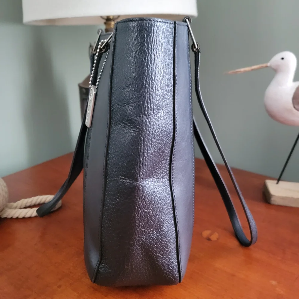 Coach 6706 Bridle Bucket Bag Black Leather Crossbody Purse Made in Italy Vintage